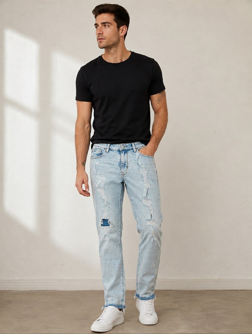 American Eagle Extreme Flex Distressed Jeans | 32x30 | Light Wash Slim